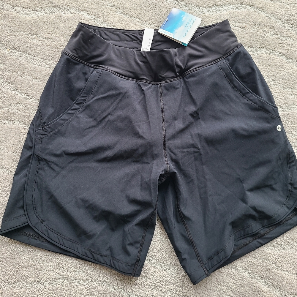 NWT size 4 black swim short